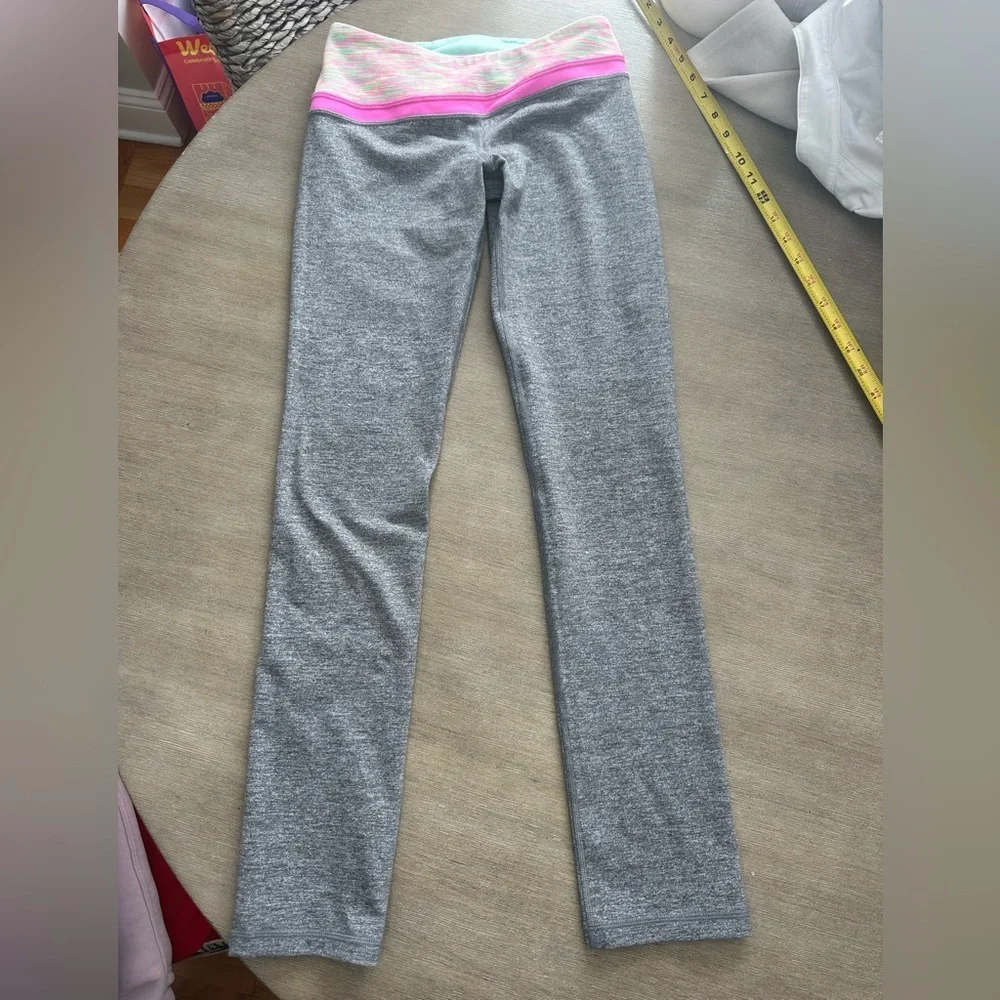 Ivivva Gray and Mint girls reversible Leggings